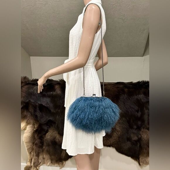 Multi Use Handmade Real Mongolian Lamb Fur Kisslock Clutch/Wristlet/Crossbody - Picture 13 of 16